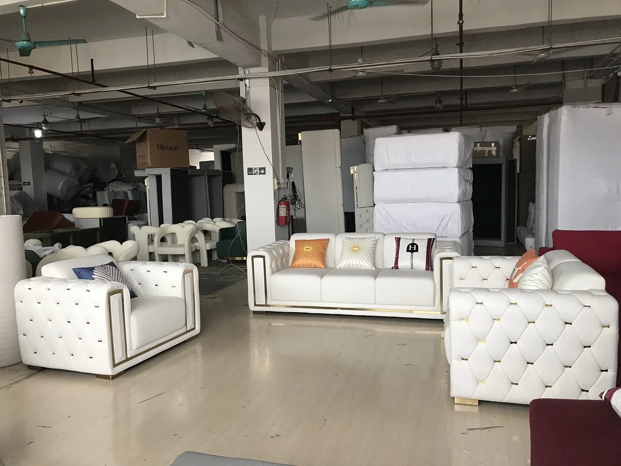 Luxury Contemporary Living Room Sofa Set Modern Chesterfield Couches Stylish Sofas for Home Villa Furniture
