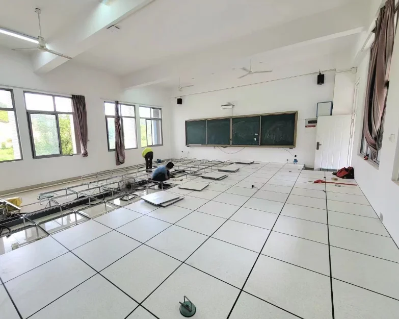 High-Quality, Cost-Effective Anti-Static Flooring with Enhanced Airflow for Optimal Performance and Comfort