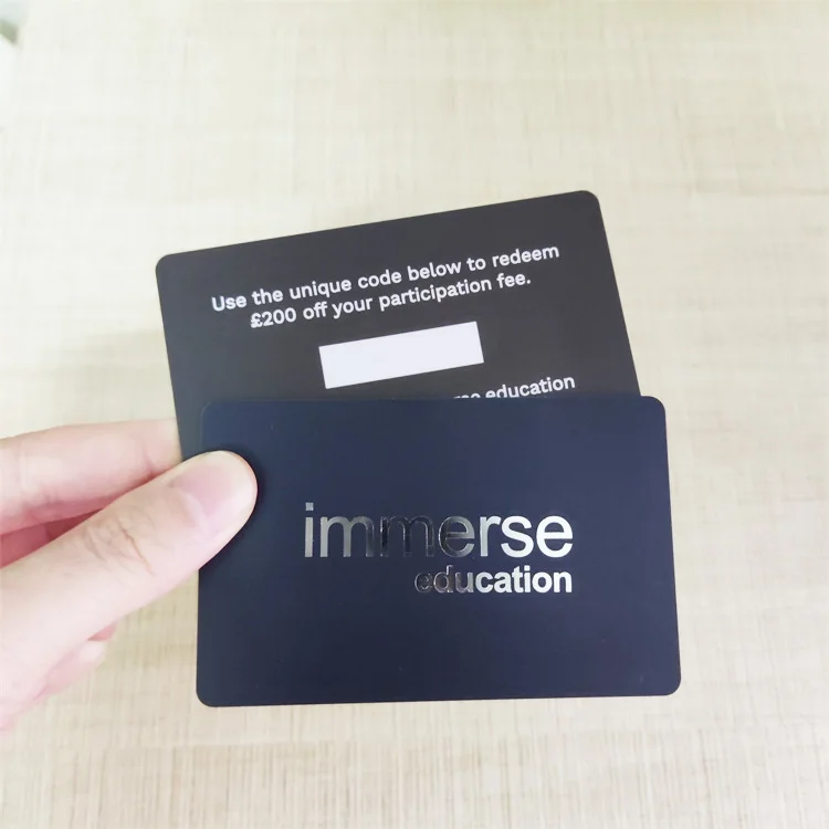 Personalized luxury silver foil hot stamped logo plastic pvc VIP membership gift card with code number