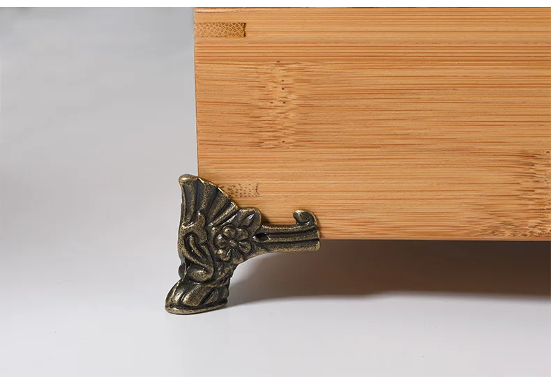 Antique Zinc Alloy Monster Foot Bag corner accessories Packaging Boxes Furniture Four-Sided Wooden Bottom Feet Furniture Legs