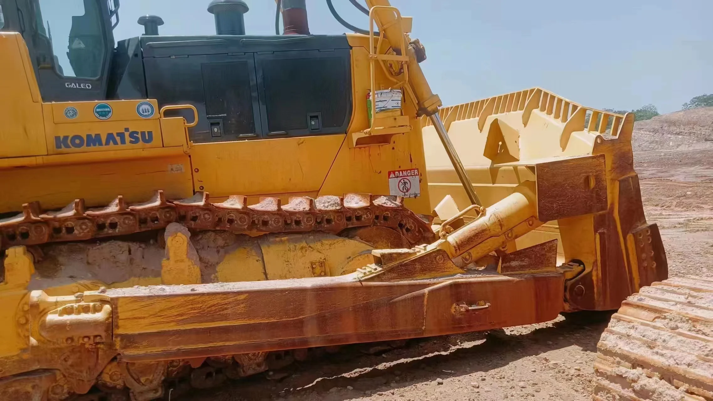 used bulldozer KOMATS D375A