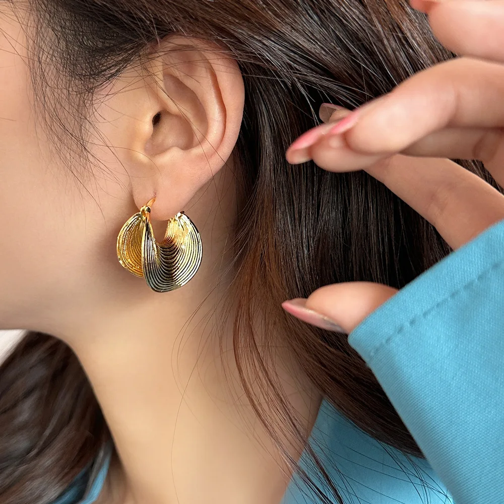 Fashion Jewelry copper 24k real gold chunky Trendy Simple Irregular Striped Retro Style Earrings