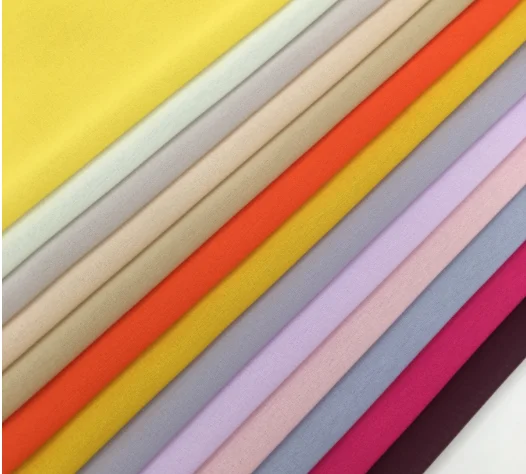 Многоцветная женская шифоновая ткань из 100% полиэстера, непосредственно на заводе, подходит для женской одежды