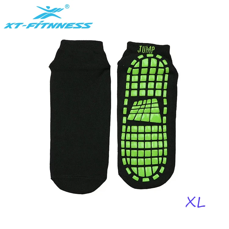 Wholesale custom logo cotton polyester anti ankle slip  grip socks trampoline