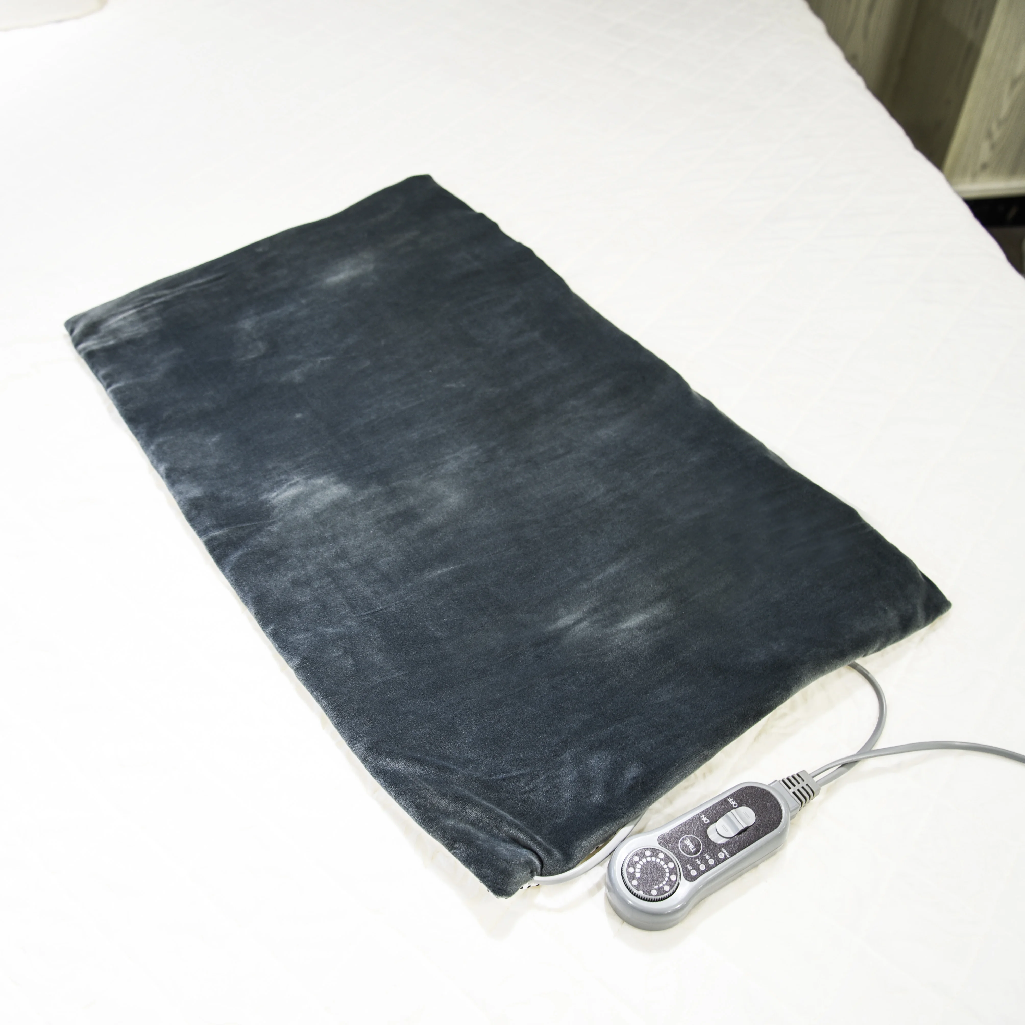 
2021 new portable heating blanket gray heating control blanket infrared thermal blanket 