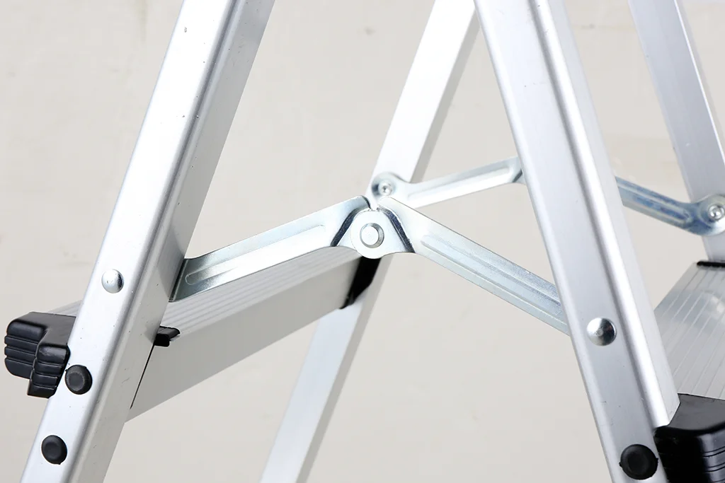 5 Step aluminium Ladder Anti-Slip Foldable Step Stool Lightweight with Wide Pedal