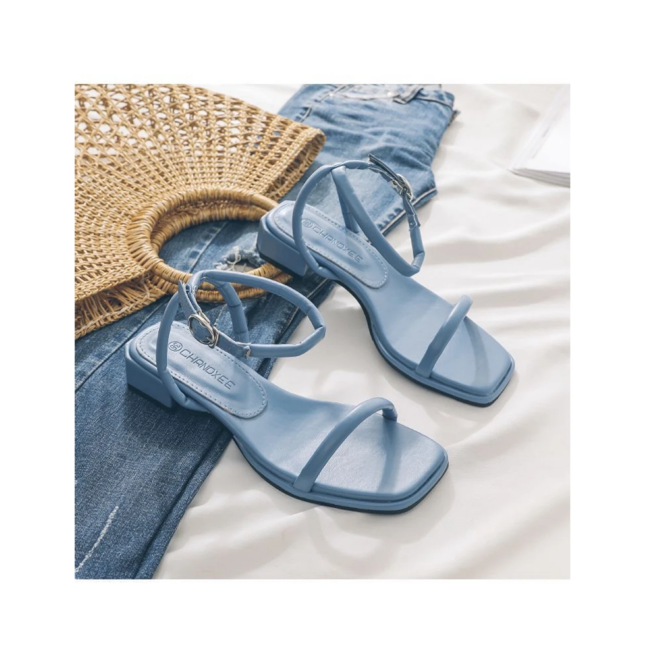 2024 New Style Ankle Buckle Strap Open Toe Beach Block Heels Sandals