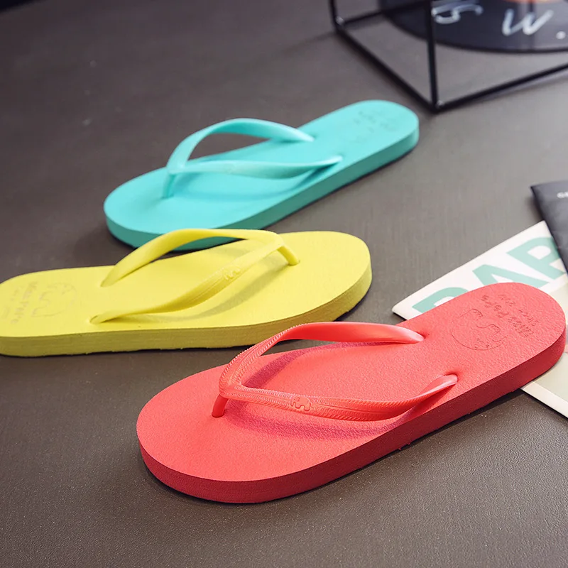 Wholesale cheap pe soft anti slip summer beach fashion flip flops