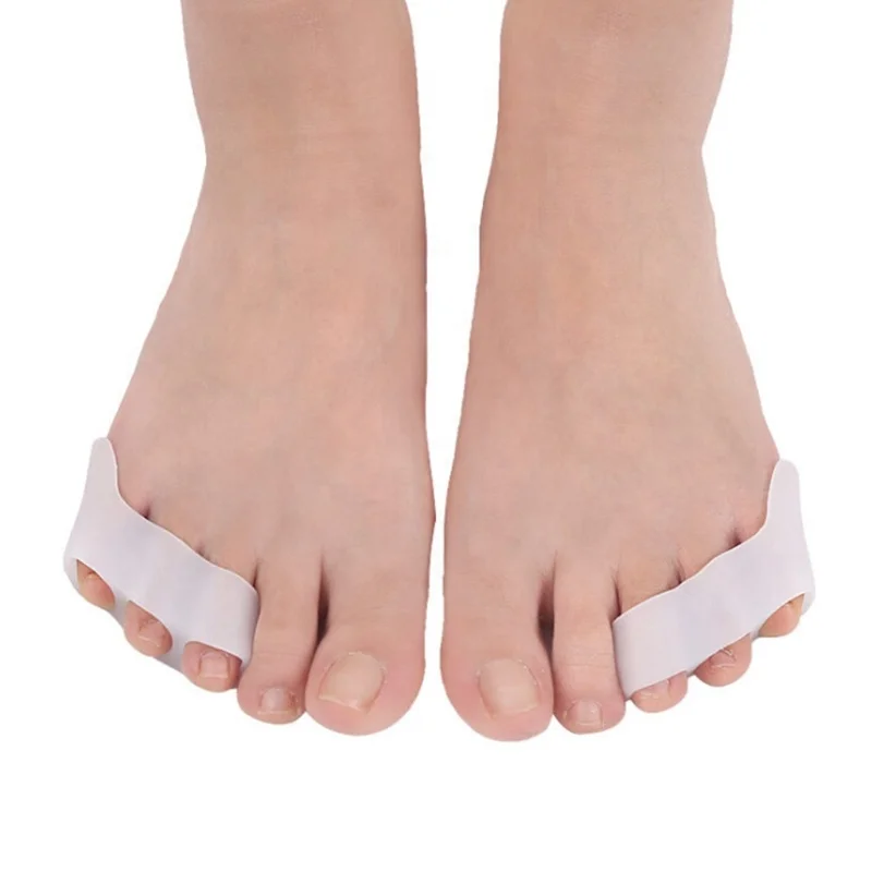 New Silicone 3 Holes Foot Care Finger Toe Separator Hammer Toe Hallux Valgus Corrector