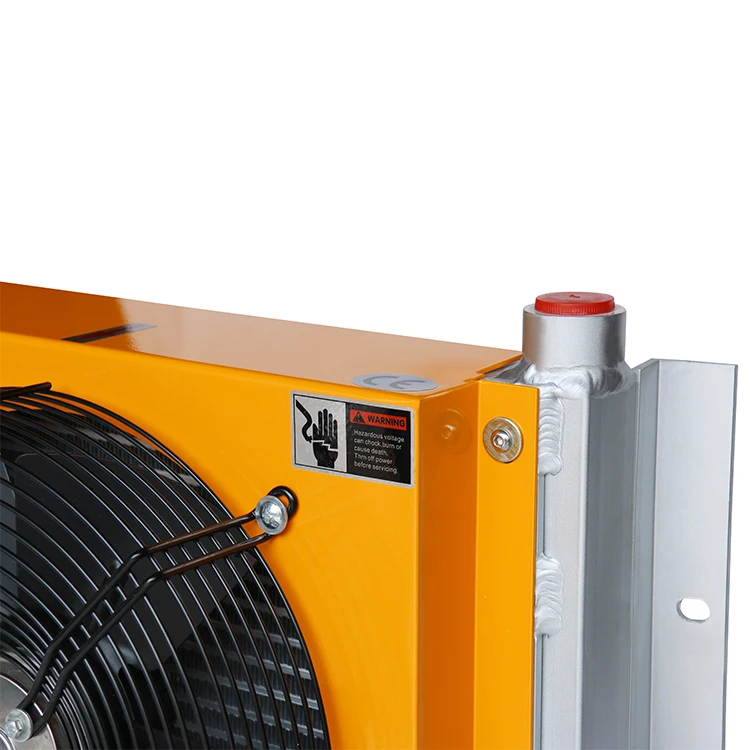 Small in volume plate fin air cooler hydraulic heat exchanger with fan
