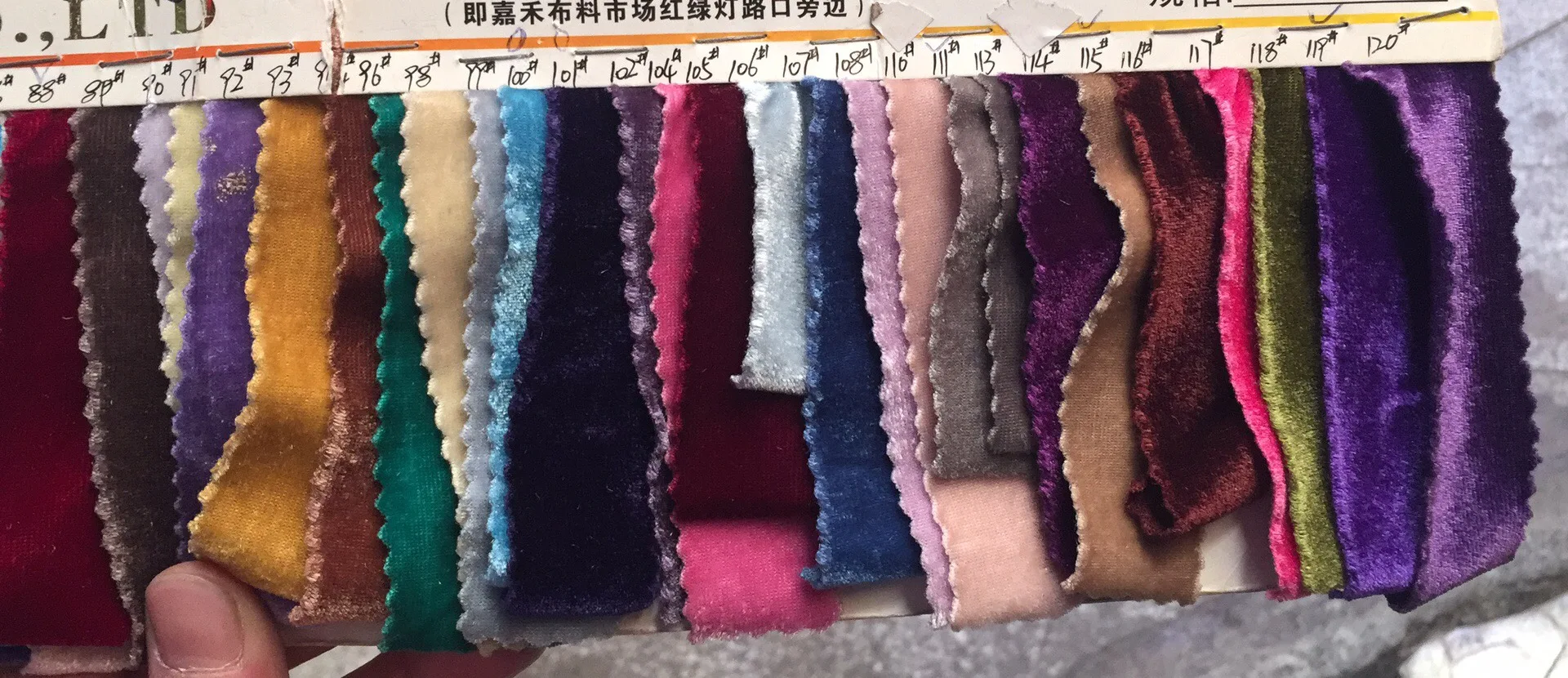 Baby Girl custom handcraft velvet bow clips velvet headband velvet fable bow