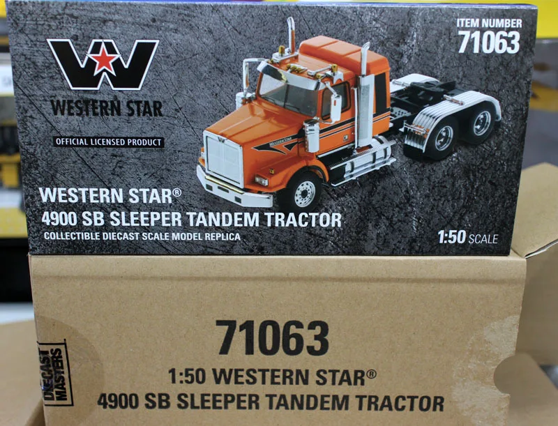 DM 1/50 Diecast Western Star 4900 SB Tractor Truck Head Model Trailer Truck Toy