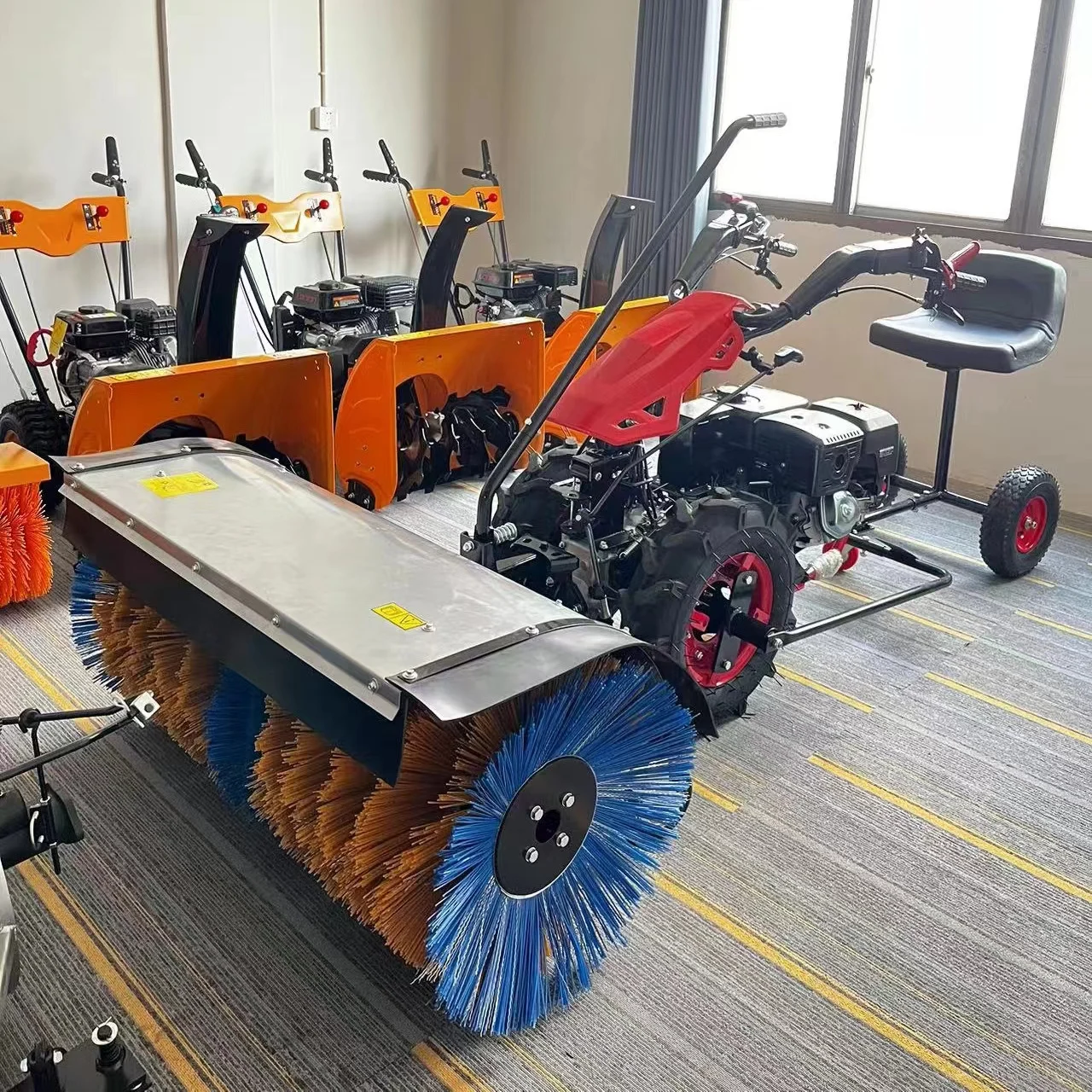 Tractor Mini Snowplows Cleaning snow sweepers for snow Cleaning machine clean tractor china made