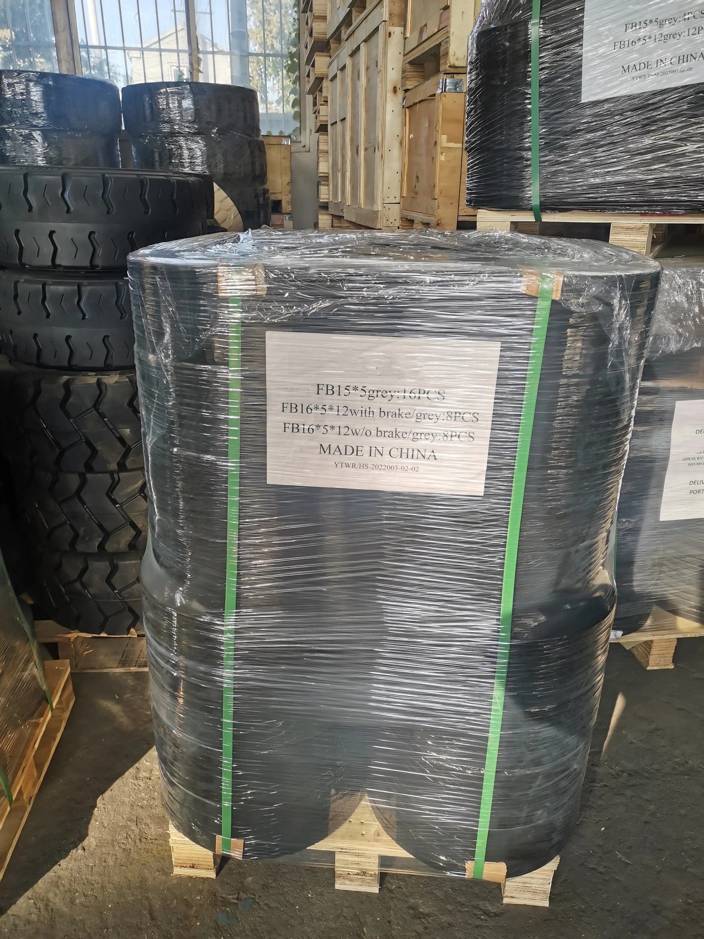 Wholesale Forklift Solid Tyre 22X8X16 Press On Solid Tires
