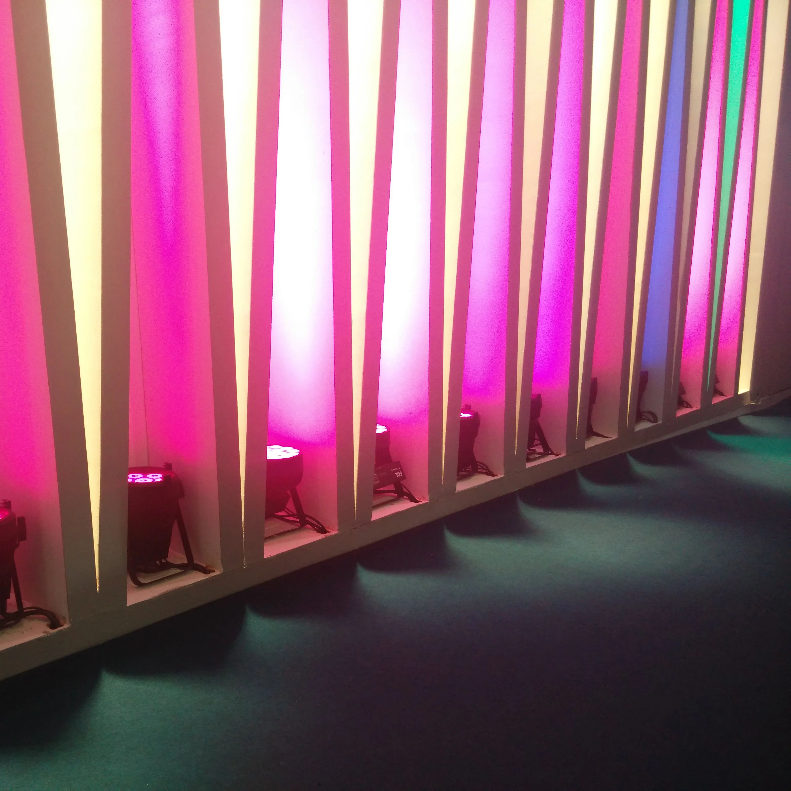 Winlite IP65 outdoor 18x10w 4in1 RGBW aluminum led par 64