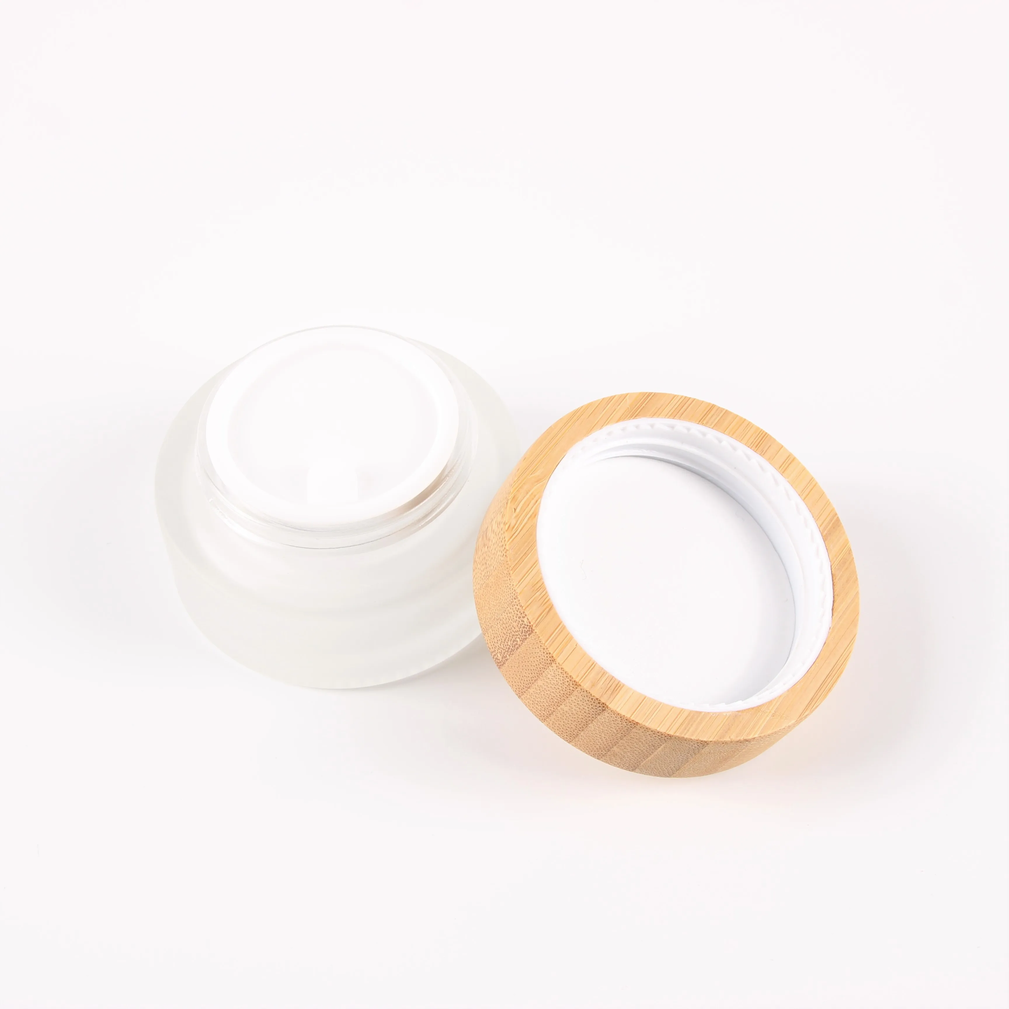 Biodegradable Mini Size Hemp Childproof Glass Packaging Jars clear frosted CBD Glass Jars with bamboo Lid