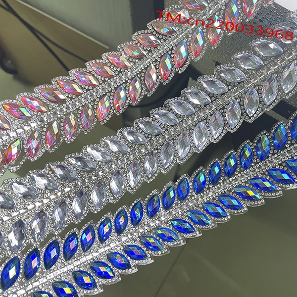 Horse eye Leaf shape Iron on yellow AB gems alternates gold base Hot fix rhinestone chain trimming for Carnival dress decoration