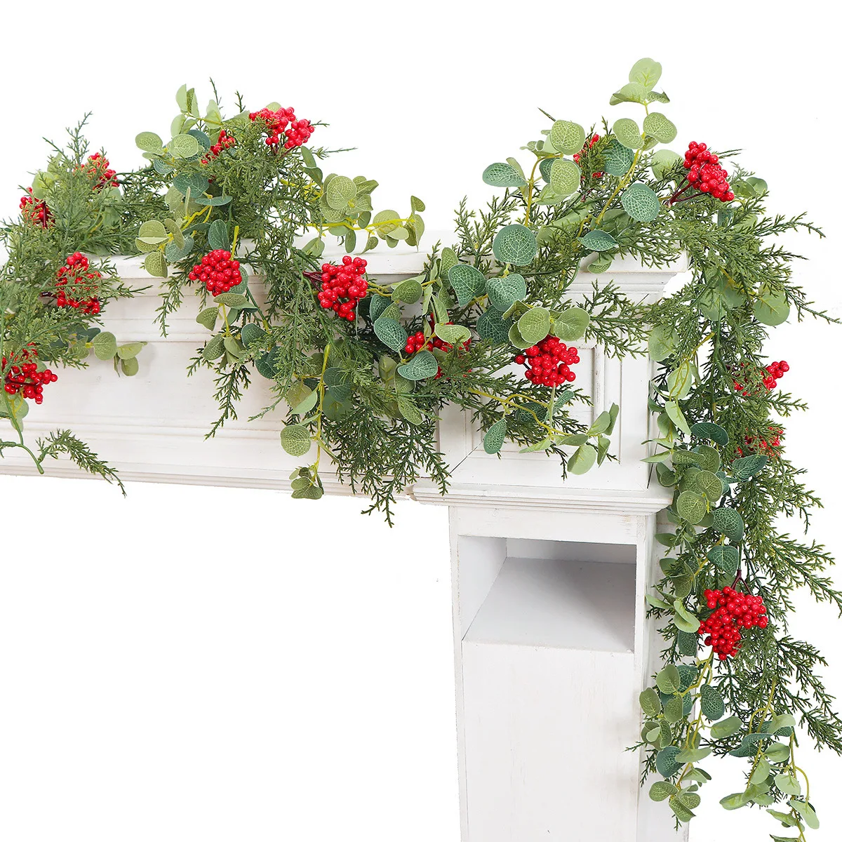 ZW-01 New Product Faux Christmas Wreath Ornament Hotel Decoration Flower Artificial Eucalyptus Rattan Christmas Garland