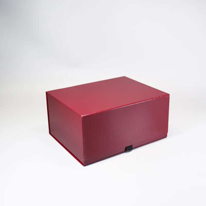Custom size recyclable cardboard paper Hard clothes shoes packaging Luxury folding magnetic gifts