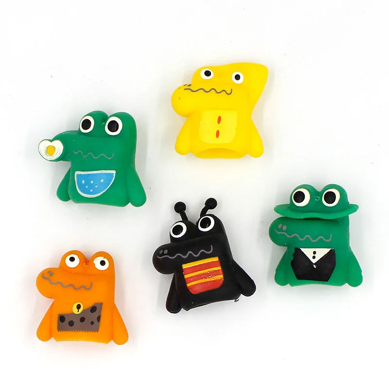 Wholesale Frog Finger Puppets Plastic Animal Party Favor Promotion Gifts Rubber 6 Designs TPR Monster Finger Puppet