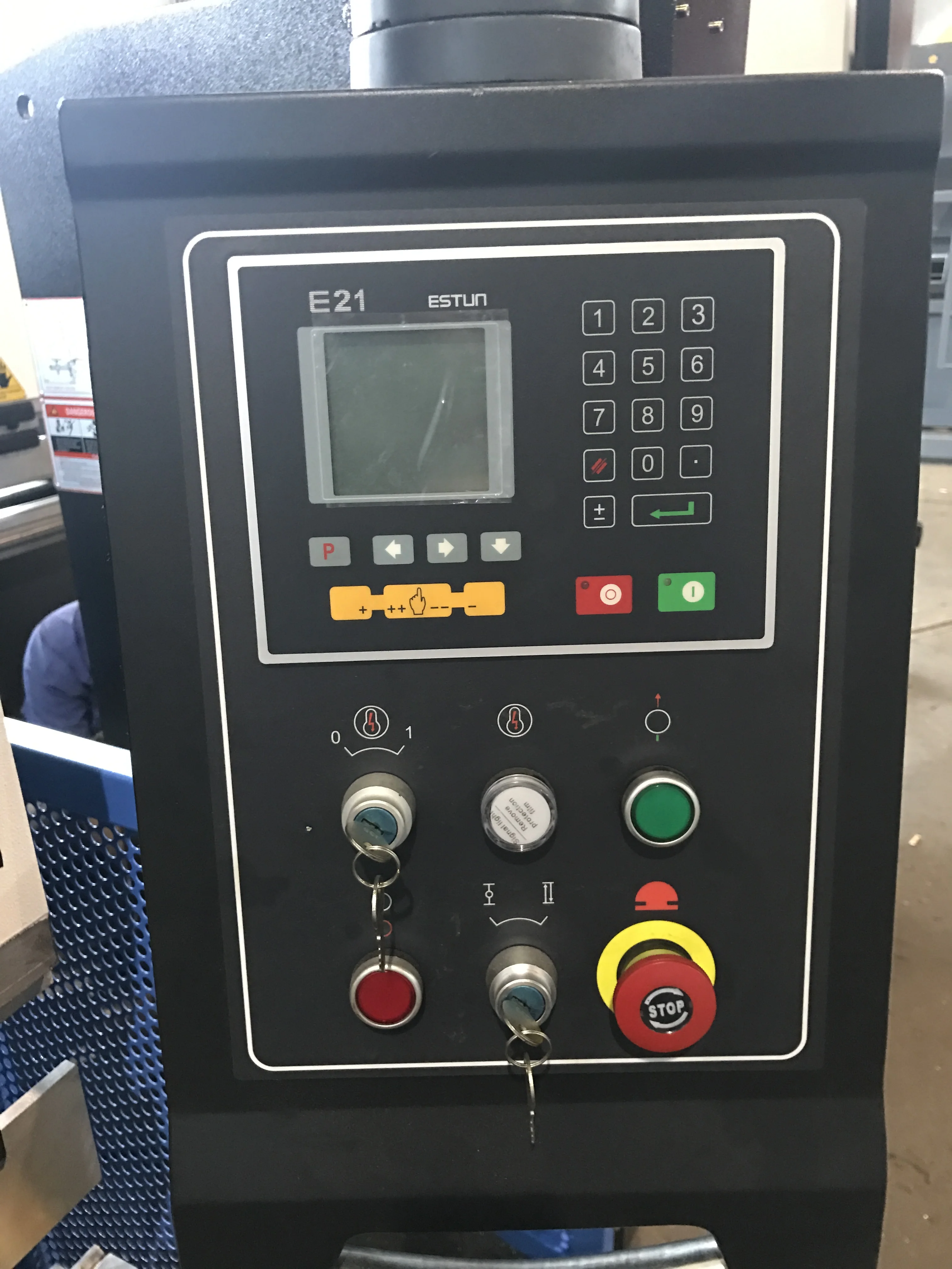 
cheap machinery CNC hydraulic press brake for sale 