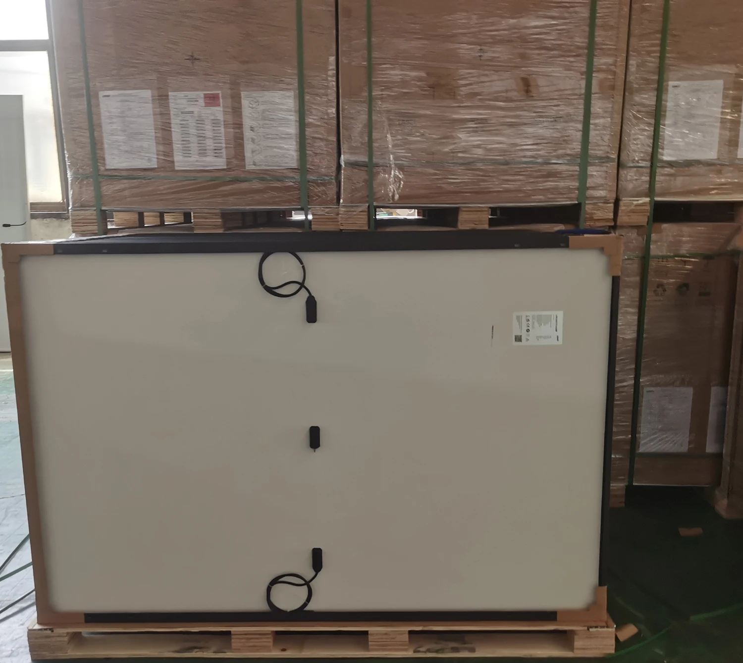 Tier 1 brand Longi MO6 LR5-54HTB-440M ,430W,435W,440W,445W,450W full black/All black HPBC Mono panels