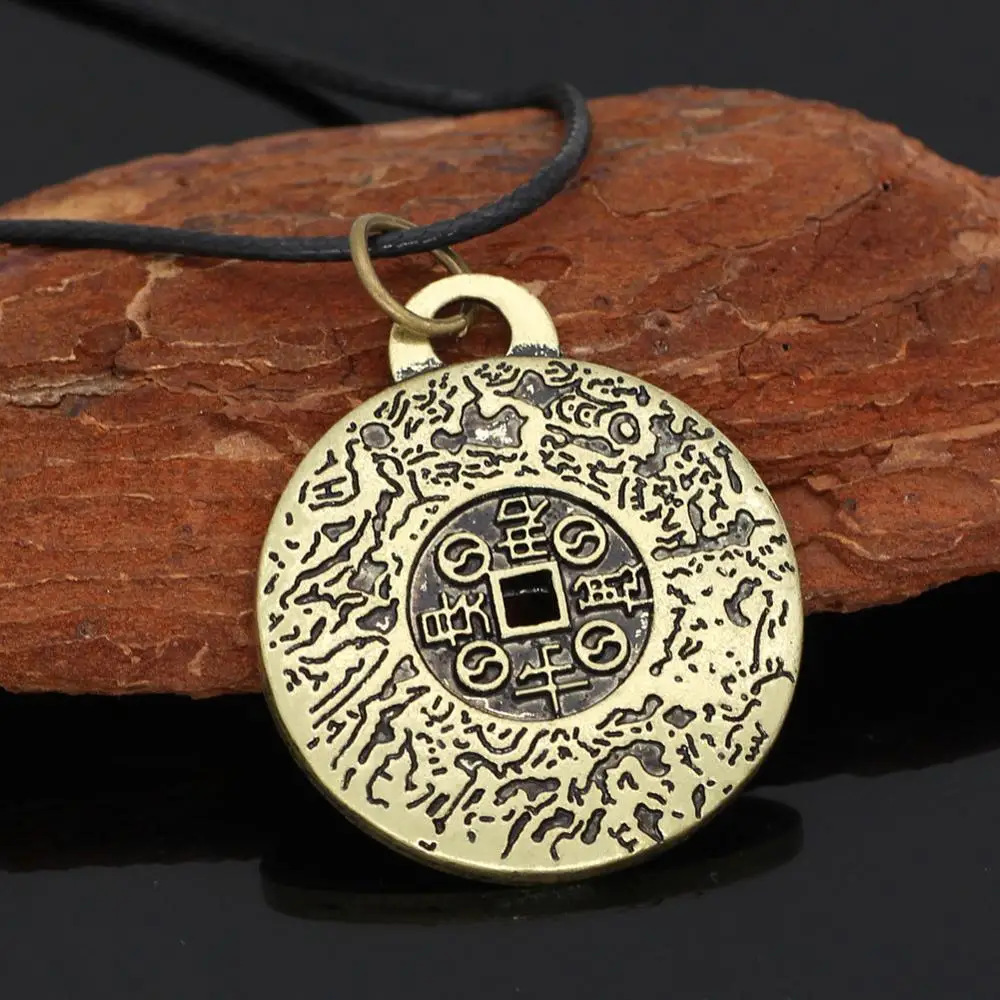Viking Vintage Round Amulet Pendant Necklace Nordic Pagan Necklace Religious Cheap Jewelry Wholesale