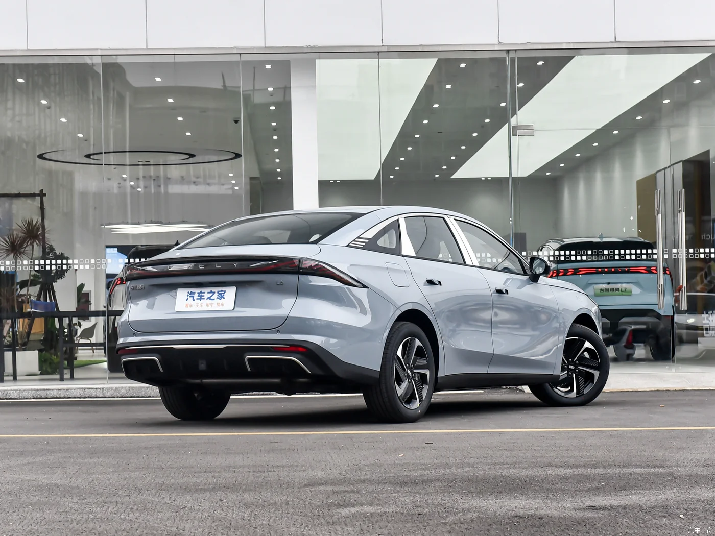 Автомобильный гибридный автомобиль Geely Galaxy L6 1 5 T + 3DHT 125 км седан автомобили из Китая yinhe