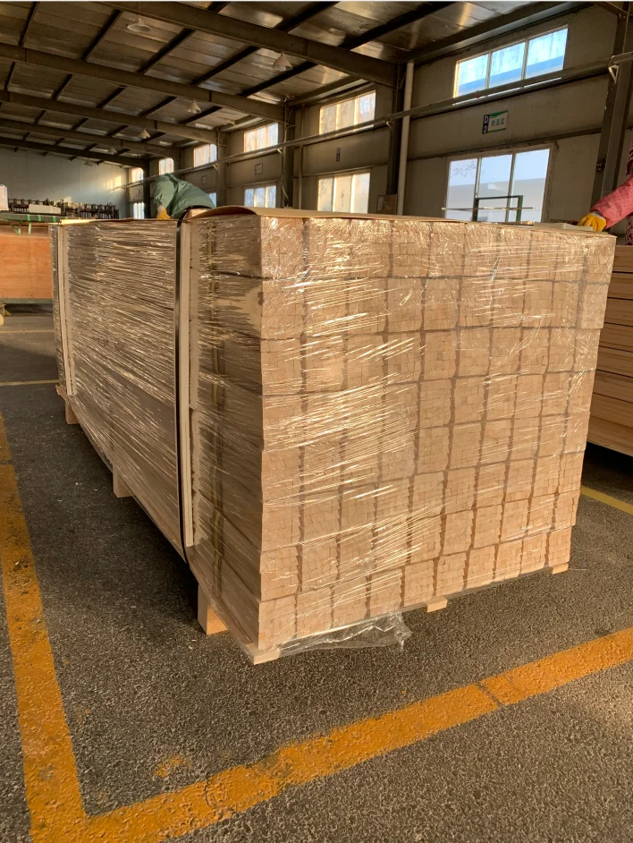  Поставщик Древесины павловнии деревянные панели полосы деревянная дубинка