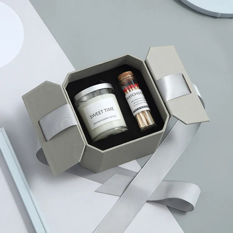 Personalized Home Decoration Ribbon Wedding Gift Cotton/Wood Wick Soy Wax Glass Jar Scented Candle for Luxury Gift Set