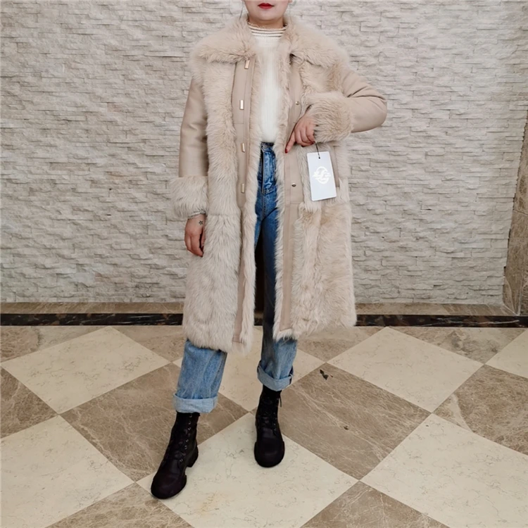 
New Arrival Hot Sale Women Winter Fur Coat Lamb Real Fur Outwear sheepskin Coat 