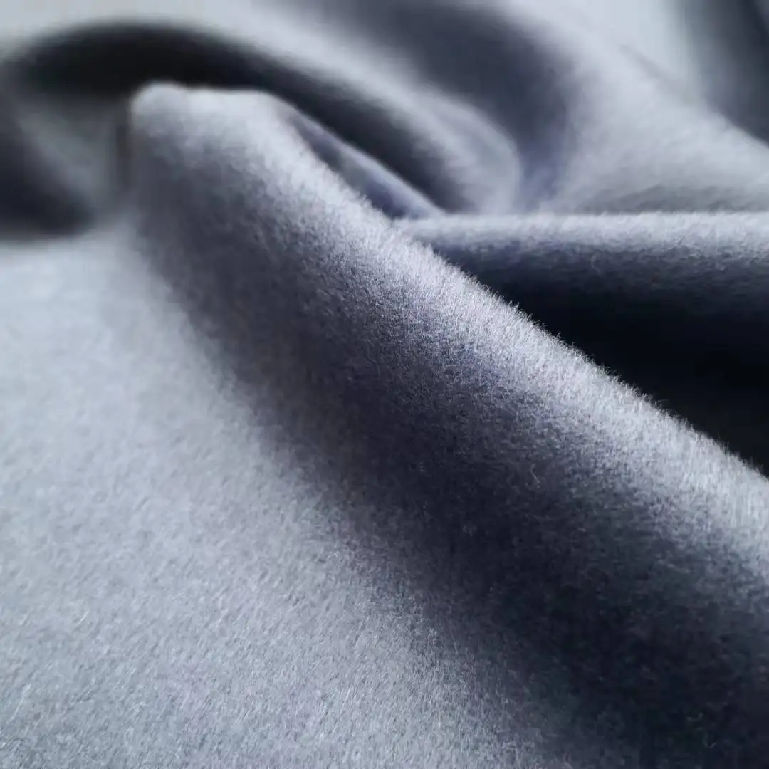 901052-20W126 pa5175  520g/m   BLUE  wool and cashmere  blended  farbir  single face