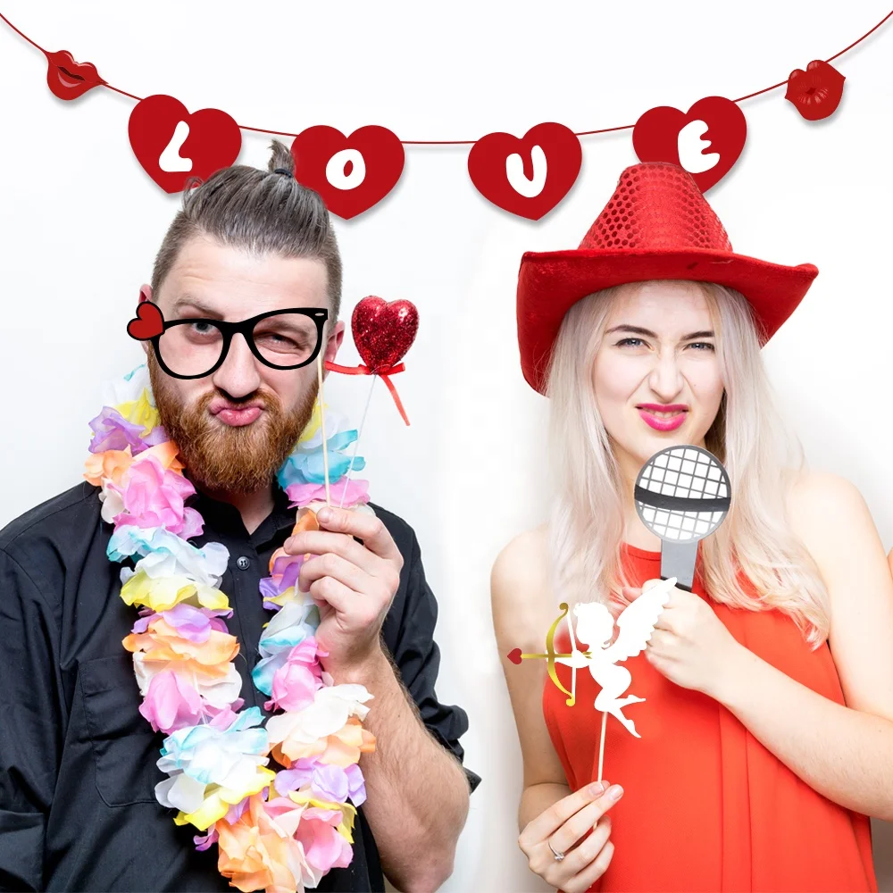 YISHU valentines day photo booth props DIY 42 packs party props valentines photo booth with bamboo stick