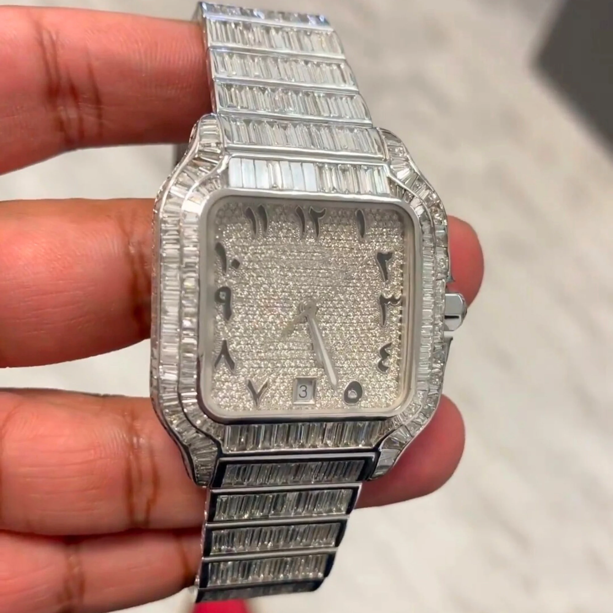 Trendingh Iced Out Watch Lab Grown  Diamond Wholesale Luxury designer watches for men Wrist Digital Quartz Watches