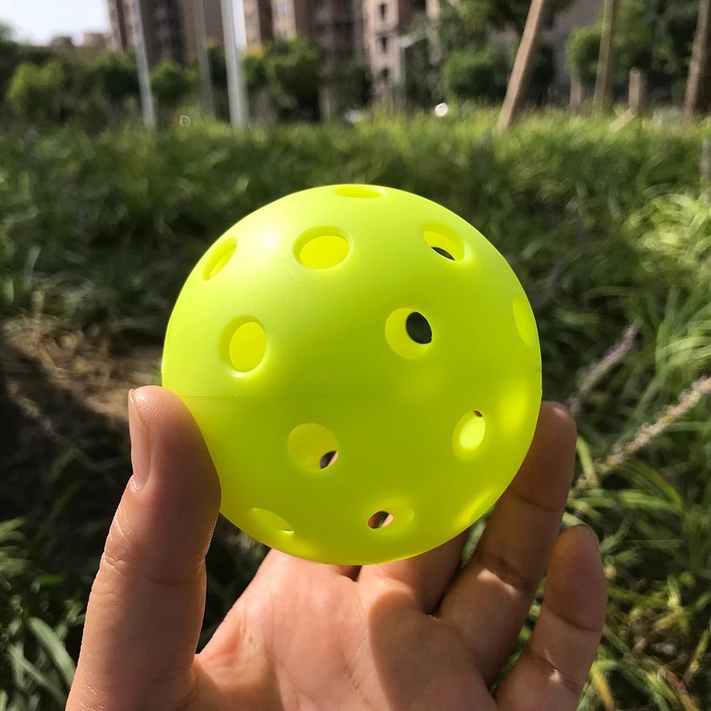 12 Pcs/Pack Airflow Pickleball Ball 40/26 Holes Batting Practice Ball Golf Balls Soft Training Baseball Softball with Mesh Bag