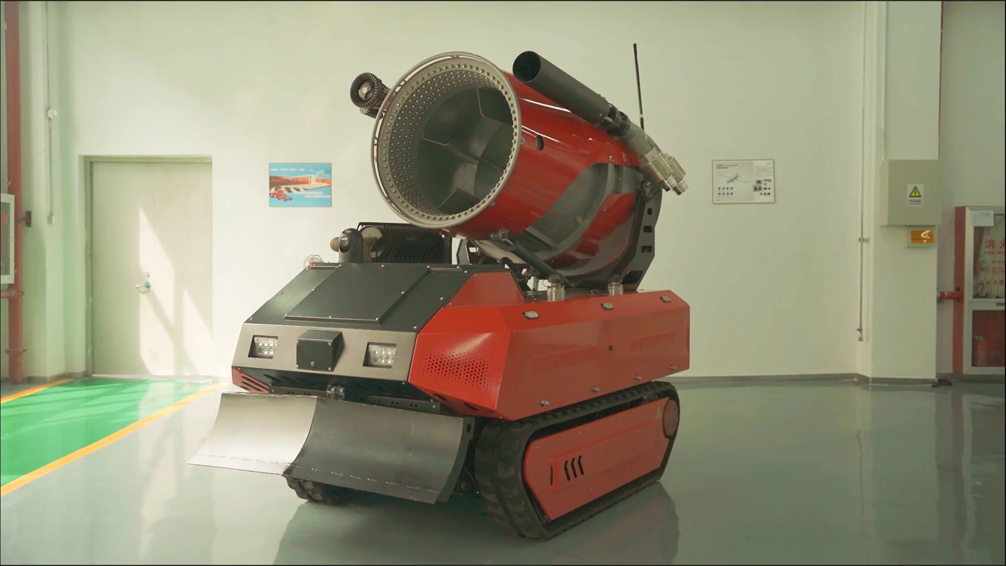 Professional Automatic Water Monitor Fire Fighting Crawler Heavy Equipment Intelligent Robot