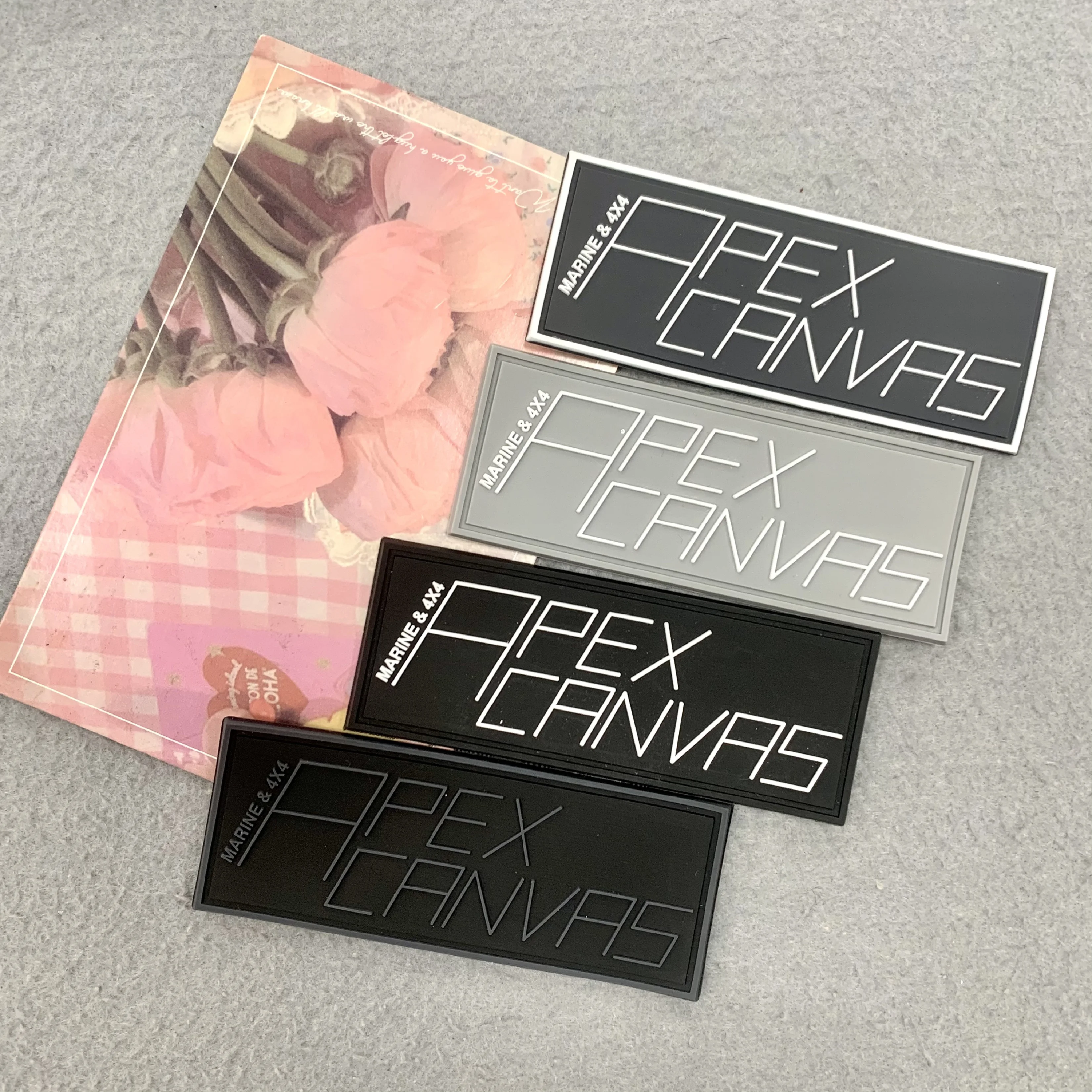 Fashion Custom 3D Soft Rubber Patches Plastic Labels Logo Badge Clothing Sewing Pvc Patch Silicon l