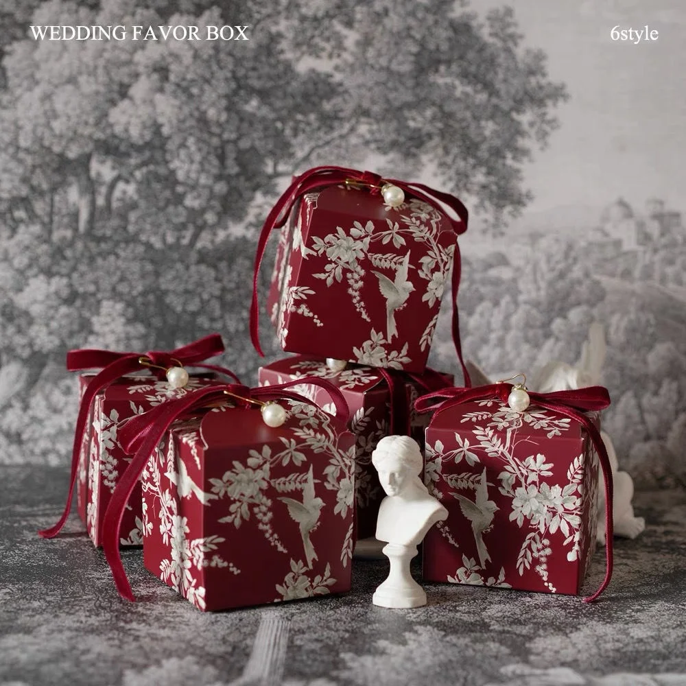 Wholesale custom printed luxury cardboard baby shower party snack sweet chocolate paper bags for gifts