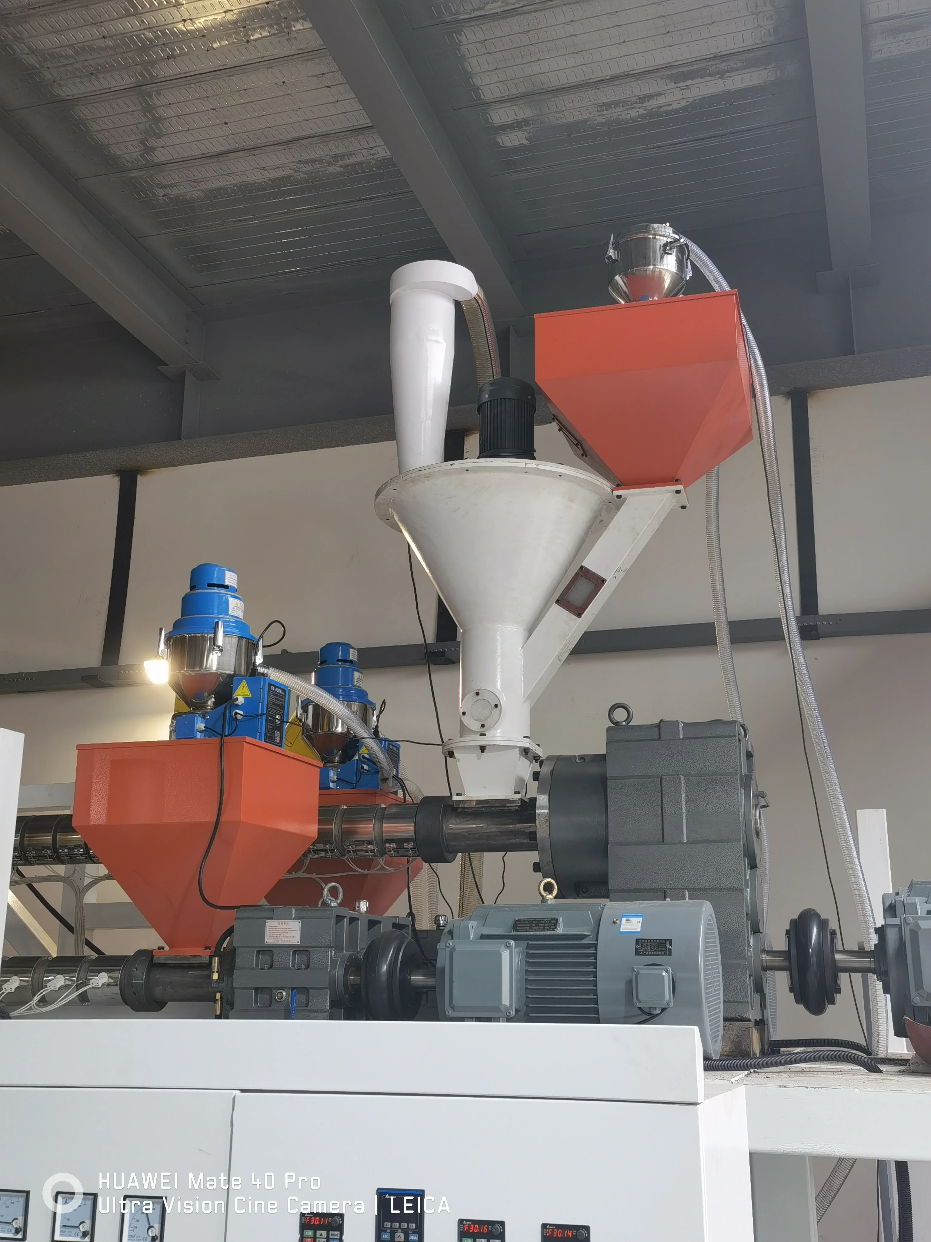 Reliable Strech PE Film Stretch Film Making Machine From China YIBO Factory