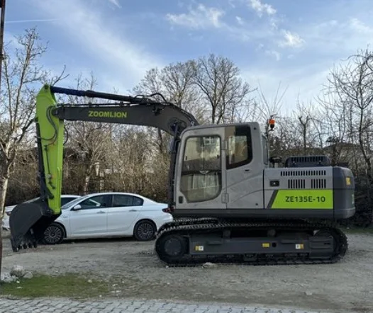 Zoomlion Brand New Medium 0.55 cbm 14 ton Hydraulic Excavator ZE135E-10