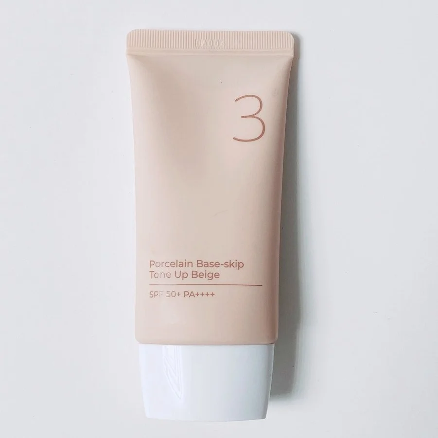 Numbuziin SPF 50 + солнцезащитный крем фарфоровая основа-пропуск тон вверх бежевый № 3 Легкий натуральный тонированный легкий