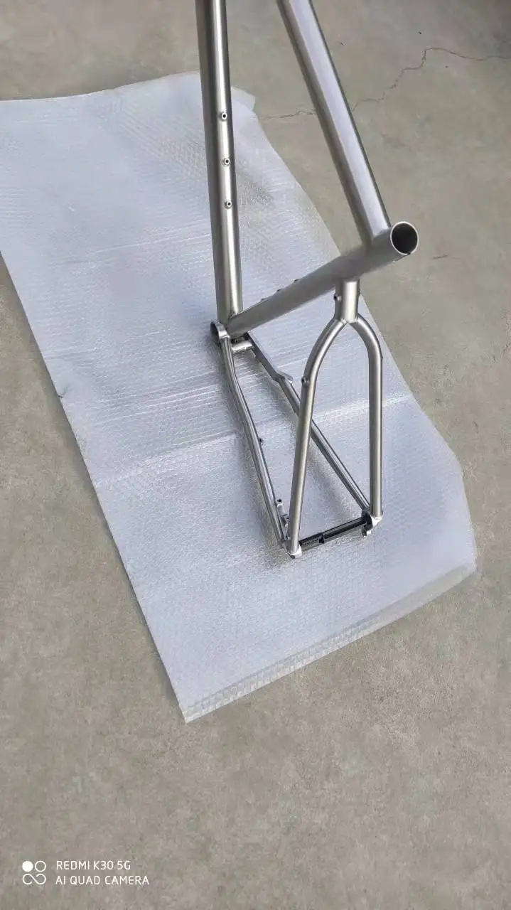 raw titanium material   bicycle frame gravel
