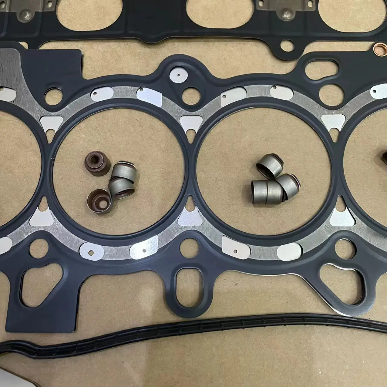 Car engine repair sets cylinder head gasket kit for honda City Fit GE6 GE8 GM2 2008-2014 06110-RB0-010