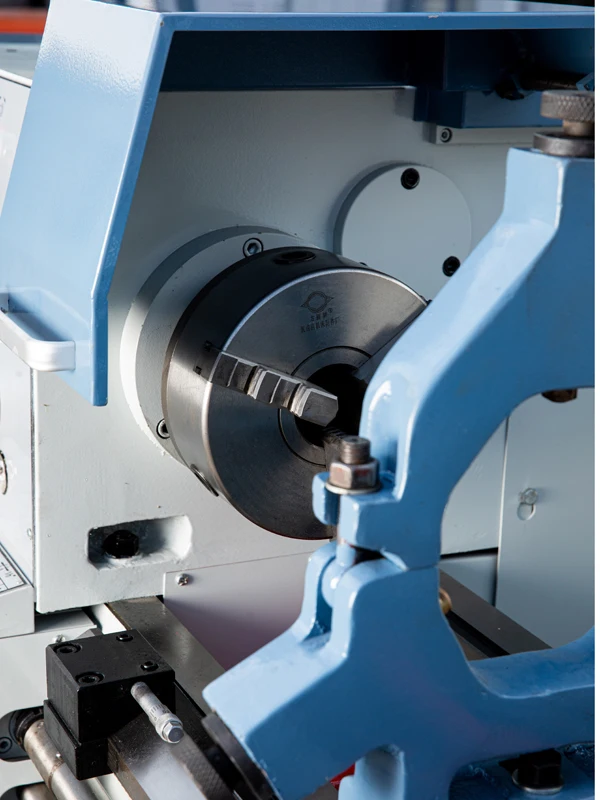 LCM410 1500M  manual horizontal used heavy duty lathe machine showroom/manual sieg lathe manual lathe price