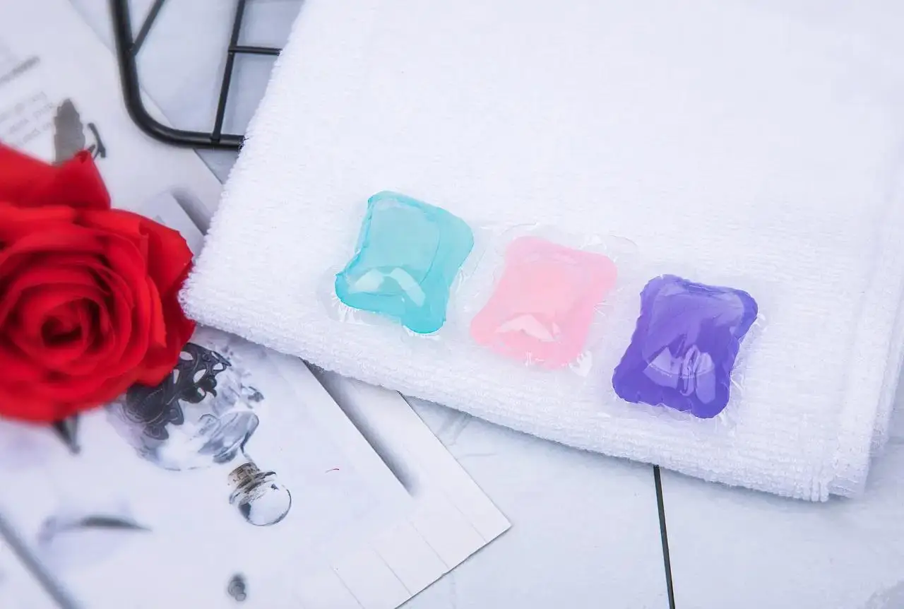 Clothes Washing Apparel Detergent Pods Liquid Laundry  Capsules OEM 3in1 Eco