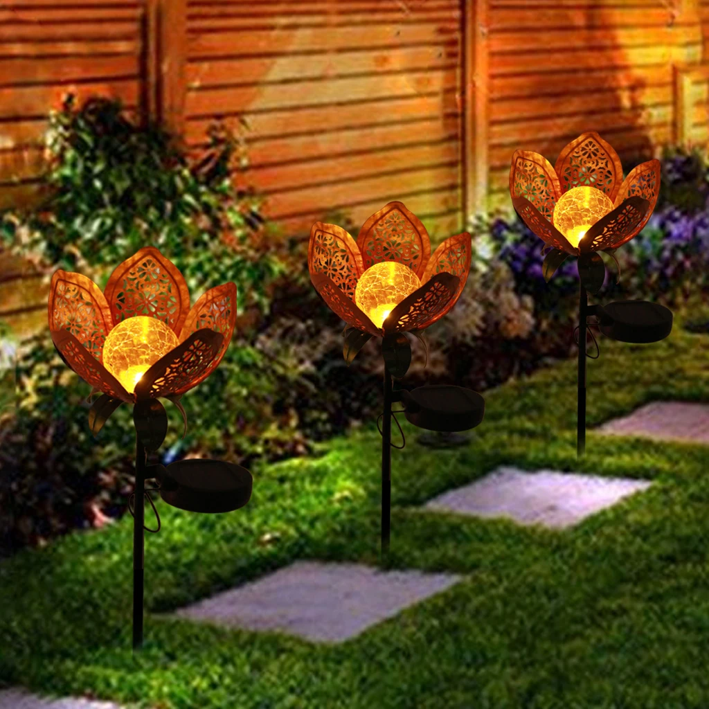 Quality Assurance Solar Iron Hollow Out Lotus Shape Decorative Lamp for Garden Landscape