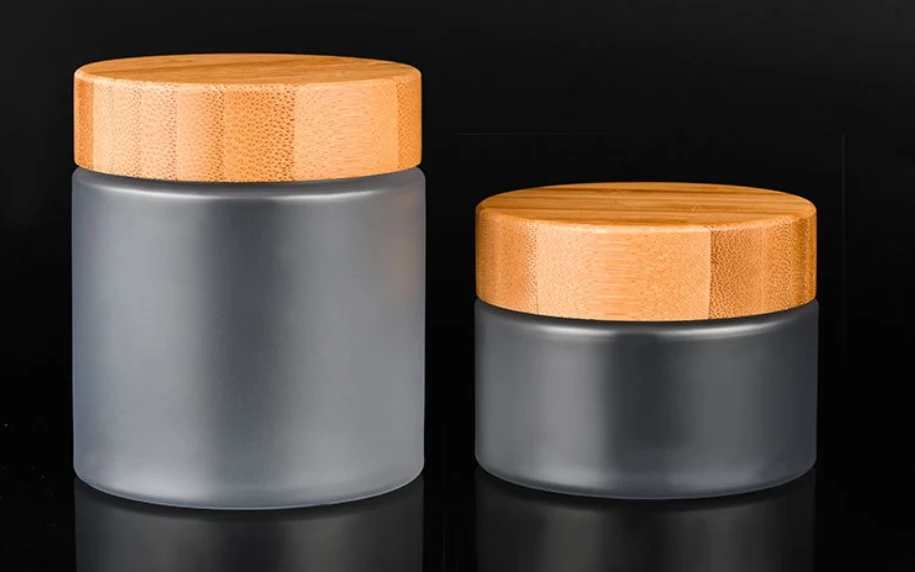 Factory direct sale plastic cosmetic jar with bamboo lids amber cream jar