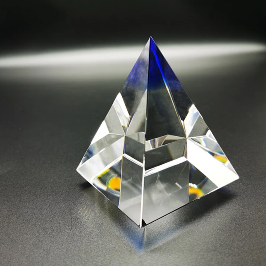 Engraved Item Creative Golden Triangle Crystal Award Trophy With Black Base