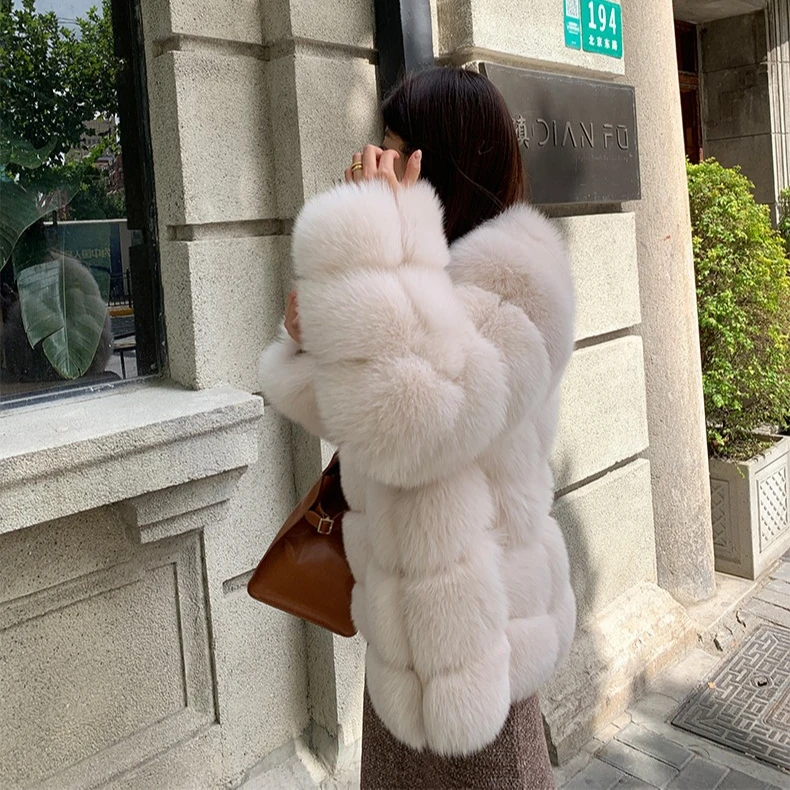 New Arrivals Real Fox Fur Jacket Women Fur Coat Plus Size Customizable Winter Fluffy Overcoat