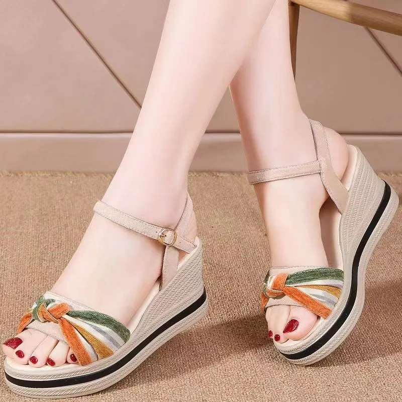 High quality thick soled sandals for women in 2024 new summer one line women high heels sandals shoes